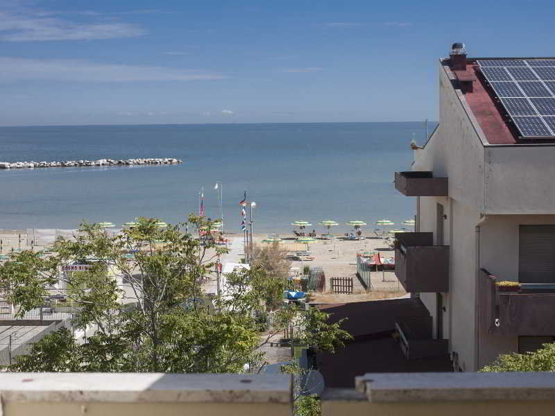 Hotel Rosa Ріміні Екстер'єр фото